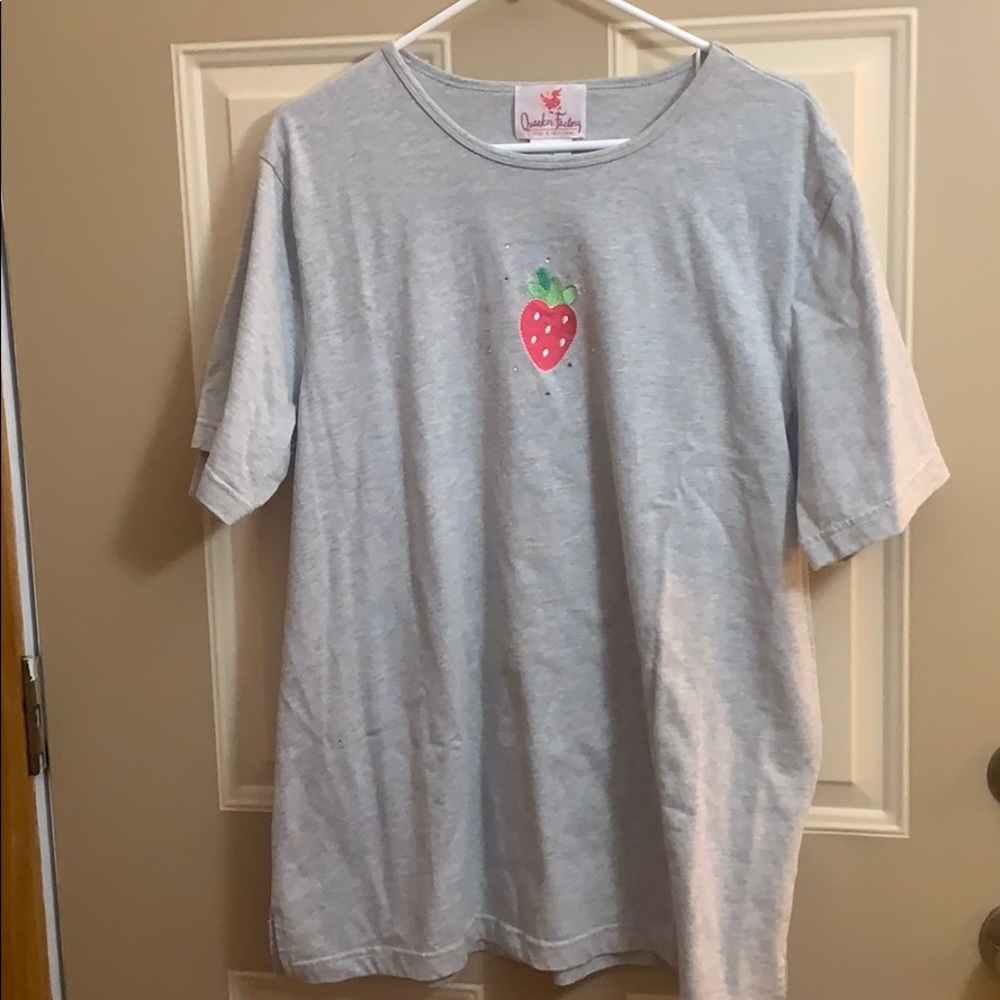 QF gray tee with embroidered strawberries 1X
